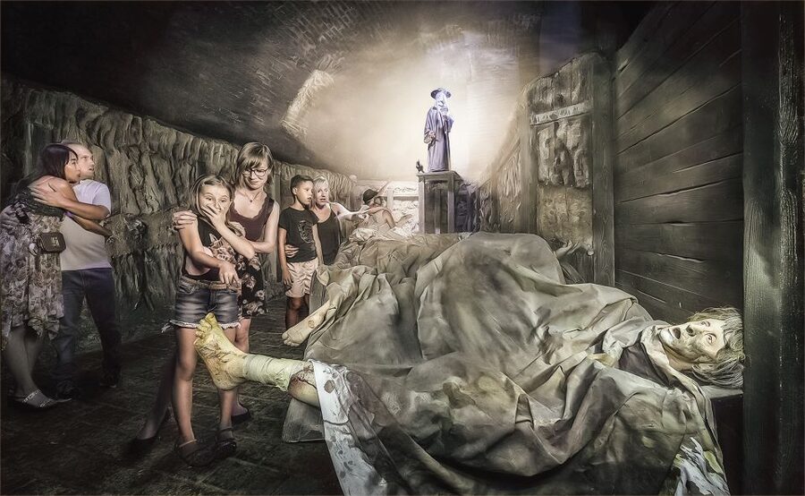 Vienna: Time Travel and Magic Vienna History Tour - Viennese music through virtual reality