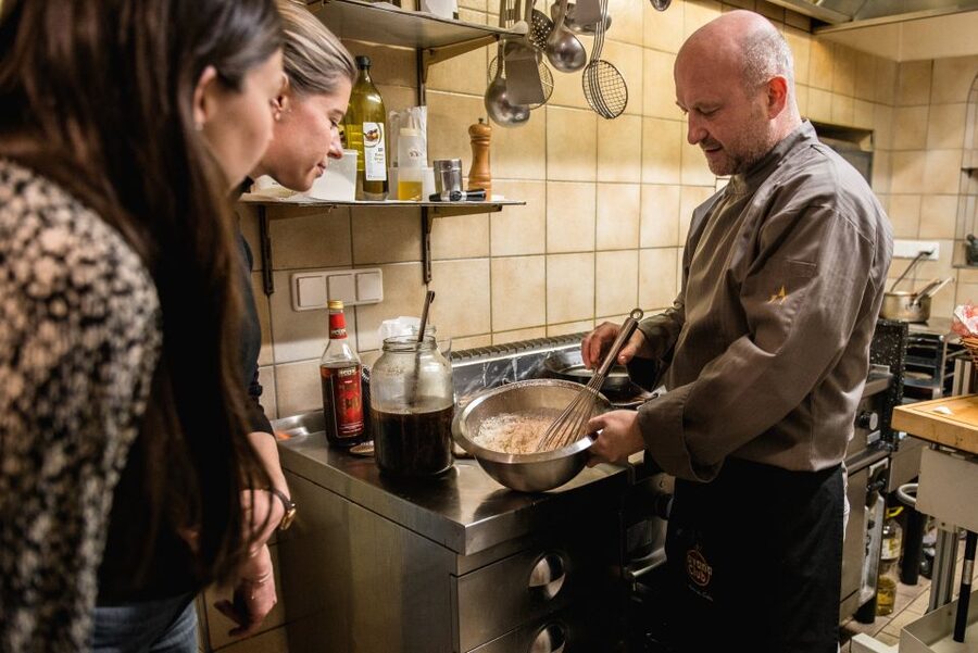 Vienna: Traditional Kaiserschmarrn Cooking Class & Tasting - Timing, language, and practical planning