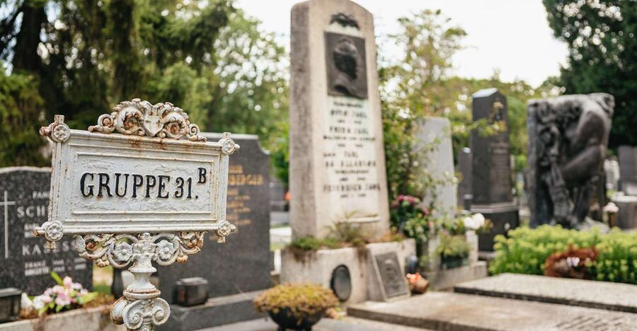 Vienna: Vienna Central Cemetery Guided Walking Tour - Following the two-hour walking route