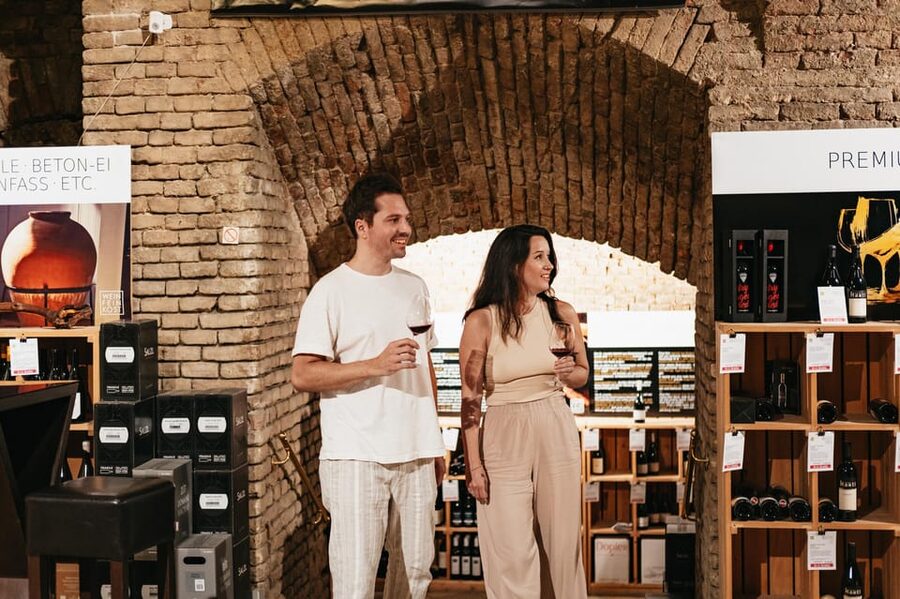 Vienna: Wine Tasting Experience in a Private Wine Cellar - What happens during the 45 or 60-minute tasting